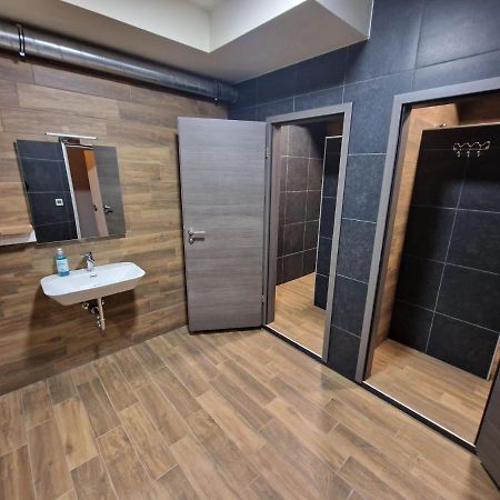Apartmani New York Nova Gradiska Buitenkant foto