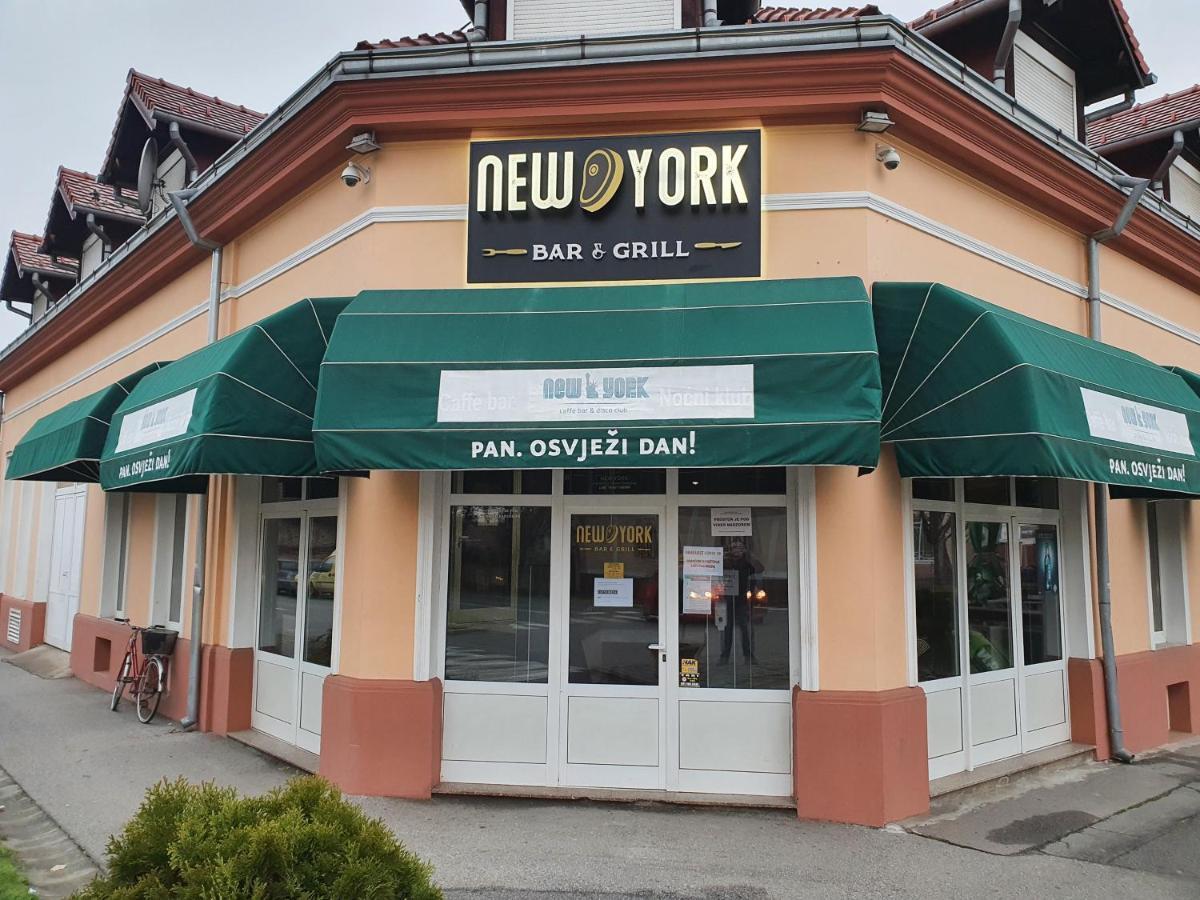 Apartmani New York Nova Gradiska Buitenkant foto